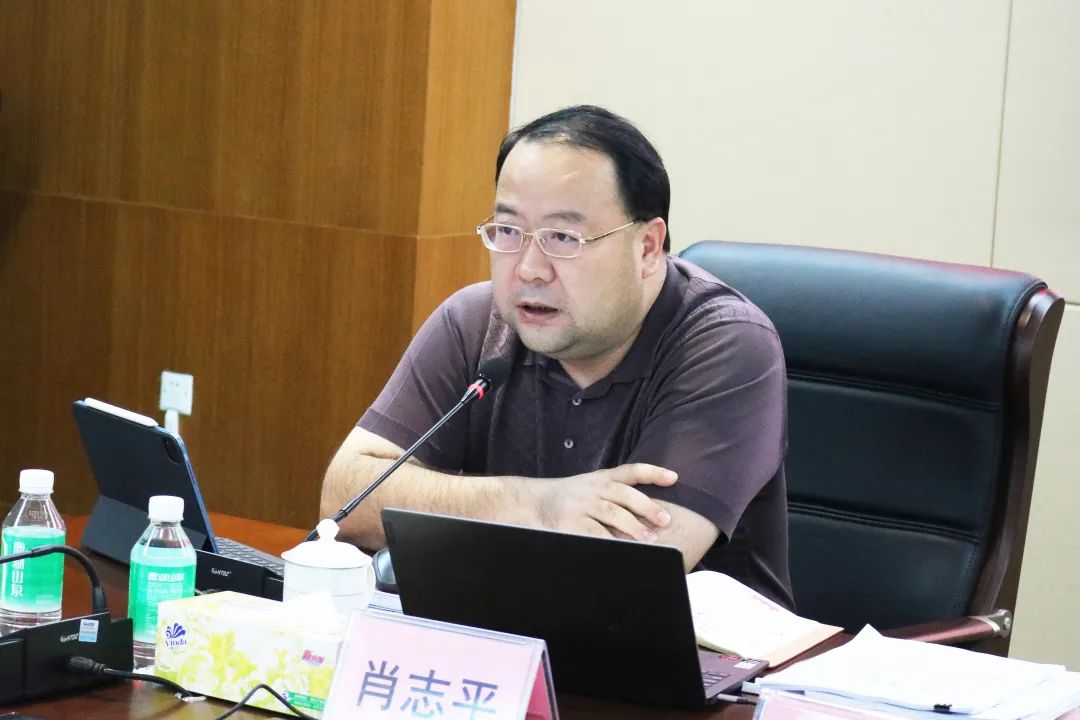 广新集团党委副书记、总经理肖志平到兴发铝业宣讲党的二十大精神 广新集团党委副书记、总经理肖志平到兴发铝业宣讲党的二十大精神