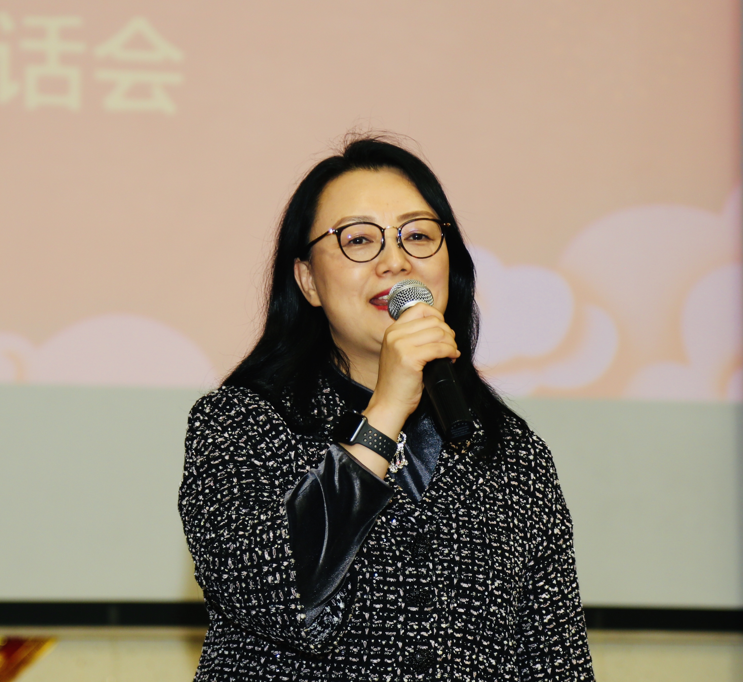 广新控股集团圆满召开系统内离退休老干部新春茶话会 广新控股集团圆满召开系统内离退休老干部新春茶话会