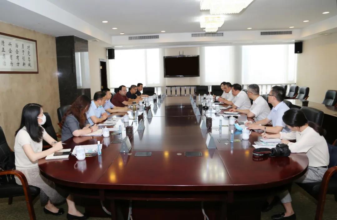 广西贸促会党组书记、会长李常官一行到访集团 广西贸促会党组书记、会长李常官一行到访集团