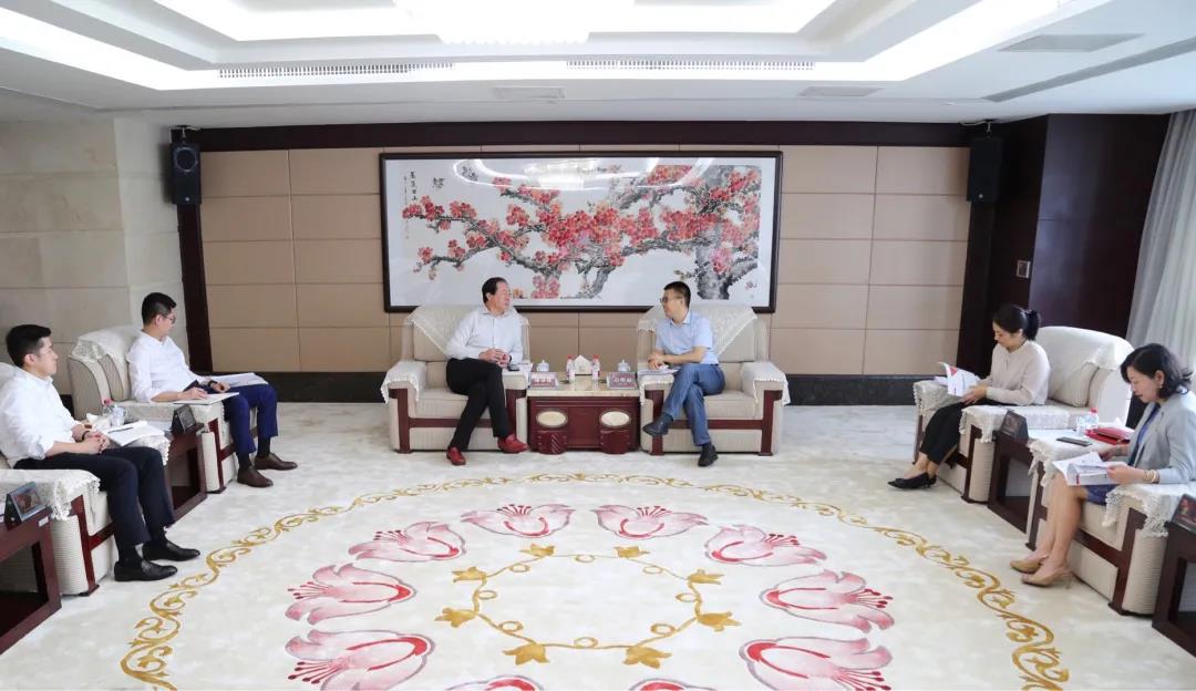 招商银行广州分行行长杨法德一行到访集团 招商银行广州分行行长杨法德一行到访集团