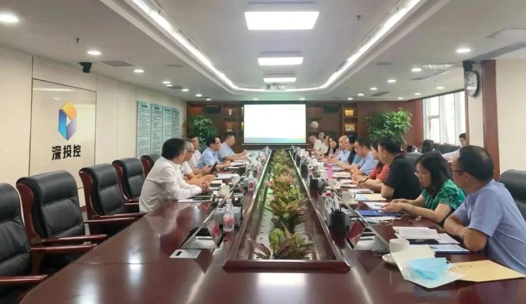 集团党委书记、董事长白涛率队到深投控公司考察 集团党委书记、董事长白涛率队到深投控公司考察