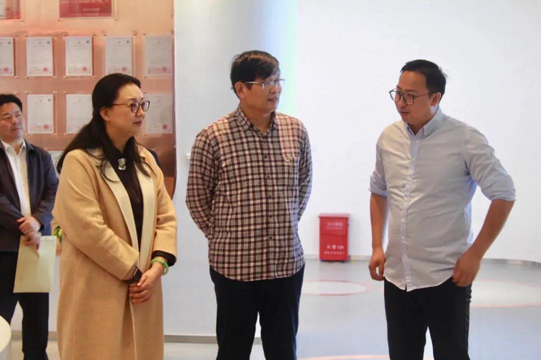 欧阳晓平院士到广新离子束科技有限公司考察调研 欧阳晓平院士到广新离子束科技有限公司考察调研